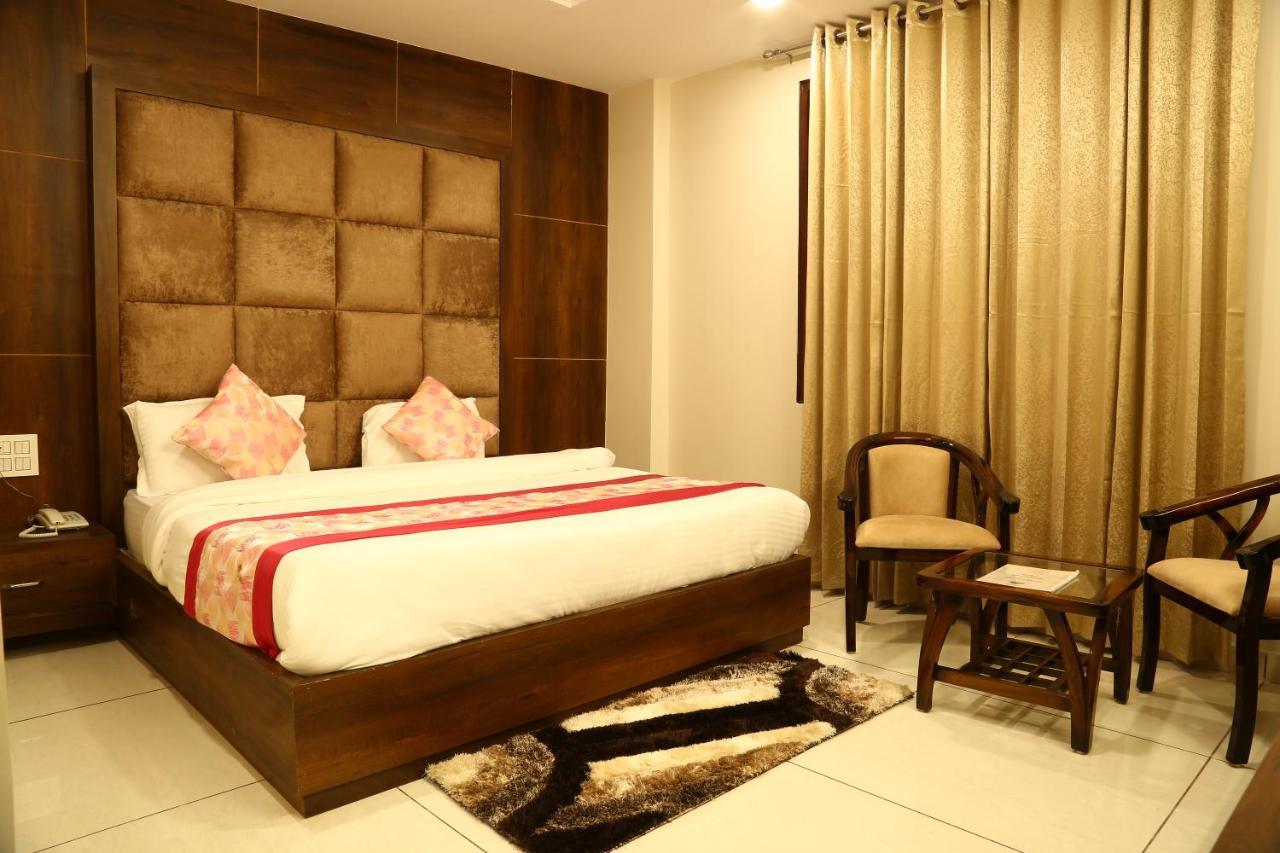 Hotel Kush Ganga - 50 Meter From Har Ki Pauri, Haridwār Zewnętrze zdjęcie
