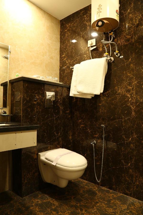 Hotel Kush Ganga - 50 Meter From Har Ki Pauri, Haridwār Zewnętrze zdjęcie