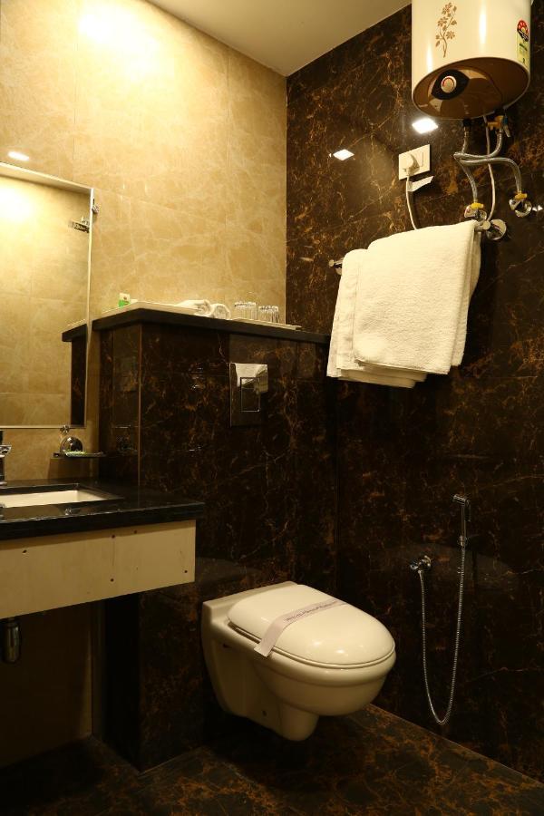 Hotel Kush Ganga - 50 Meter From Har Ki Pauri, Haridwār Zewnętrze zdjęcie